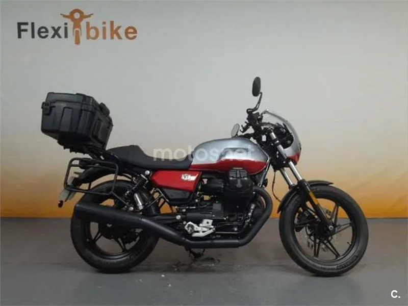 Moto Guzzi V7 – Vista 3