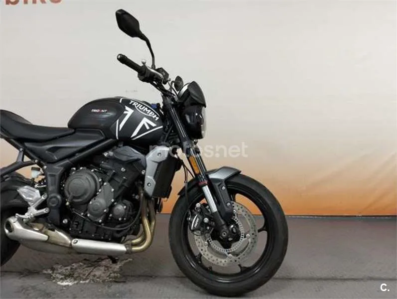 Triumph Trident 660 – Vista 8