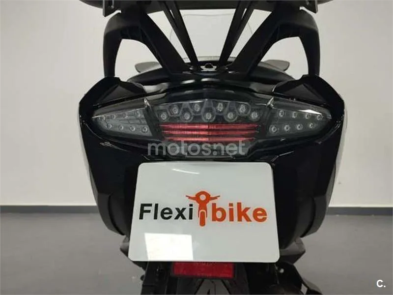 BMW C 650 GT – Vista 7
