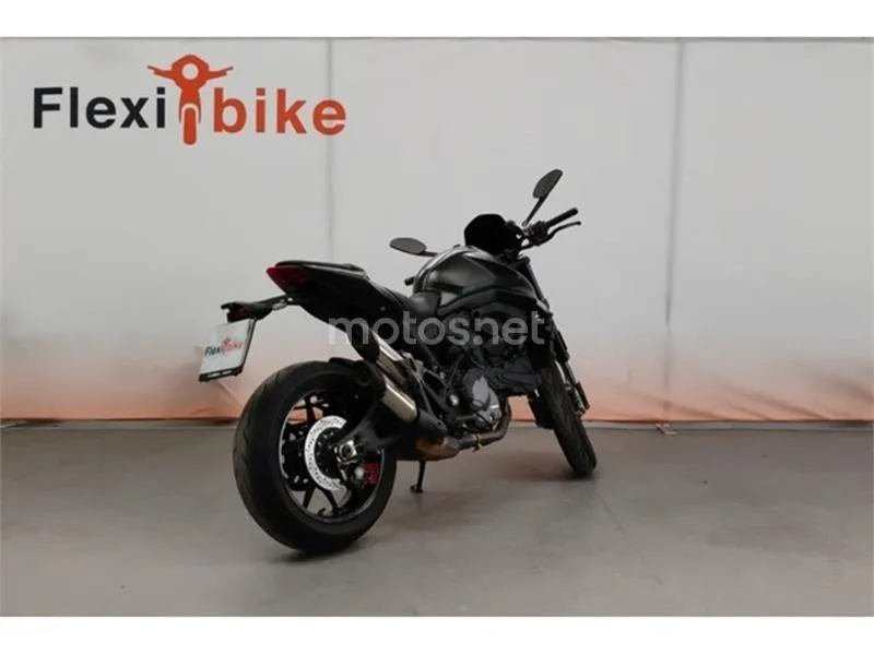 Ducati Monster – Vista 4