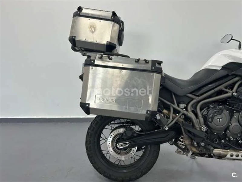 Triumph Tiger 800 XCX – Vista 7