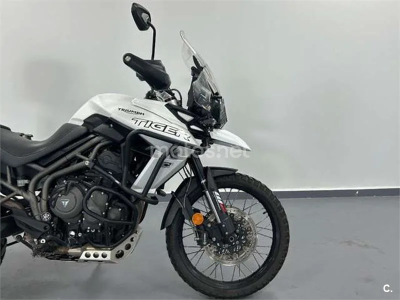 Triumph Tiger 800 XCX – Vista 8