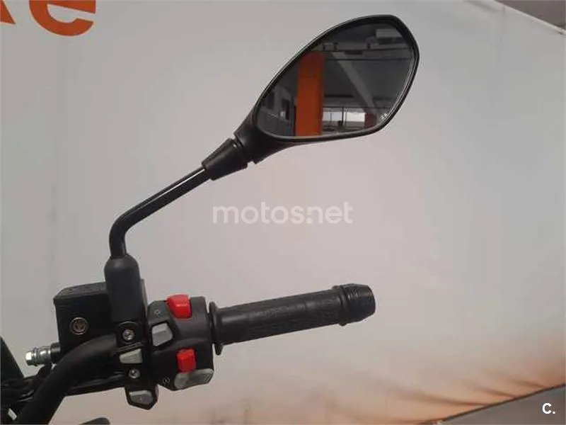 Benelli Leoncino 800 – Vista 11