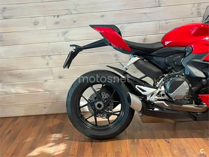 Ducati Streetfighter V2 – Vista 7