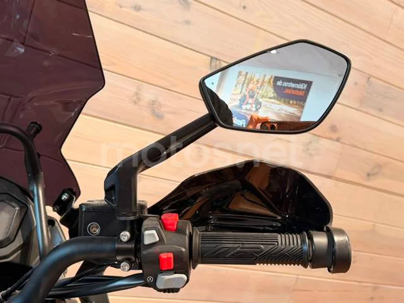 Benelli TRK 502 - Vista 15