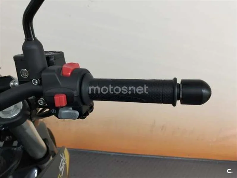 QJ Motor SRK 400 – Vista 14