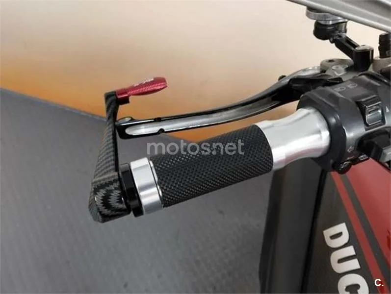 Ducati Diavel 1198 – Vista 12