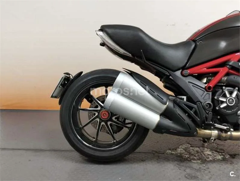 Ducati Diavel 1198 – Vista 7