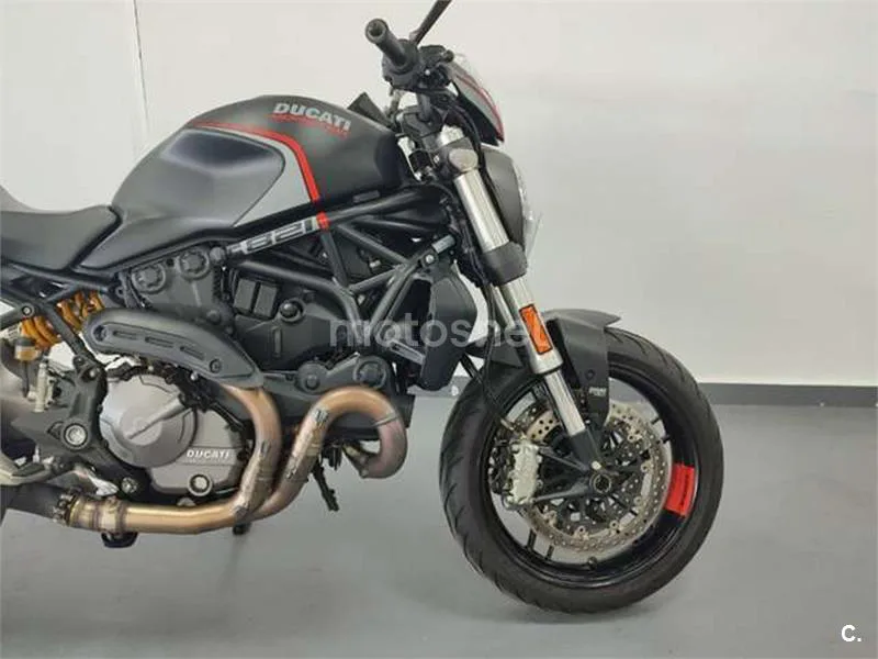 Ducati Monster 821 – Vista 7