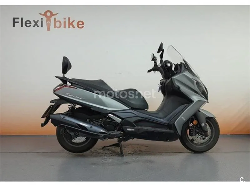 Kymco Super Dink 350 – Vista 3