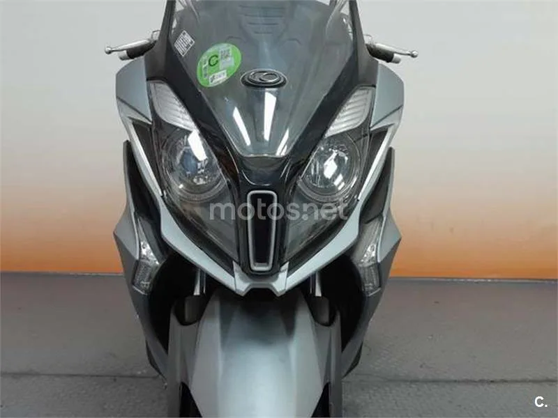 Kymco Super Dink 350 – Vista 10