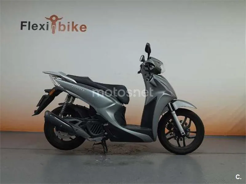 Kymco People S 125 – Vista 3