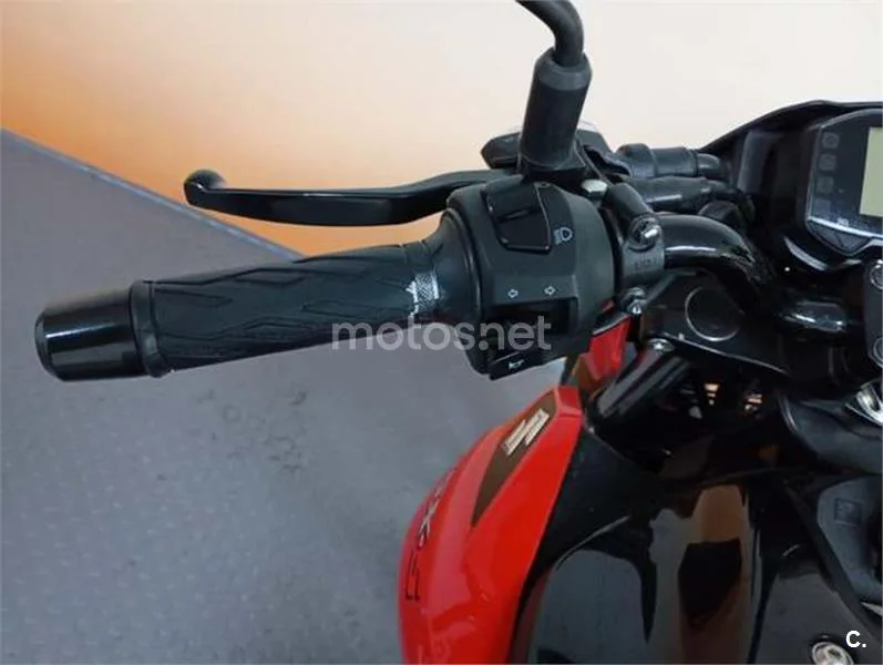 Suzuki GSX-S125 - Vista 12