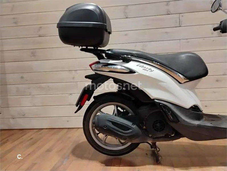 Piaggio Liberty – Vista 7