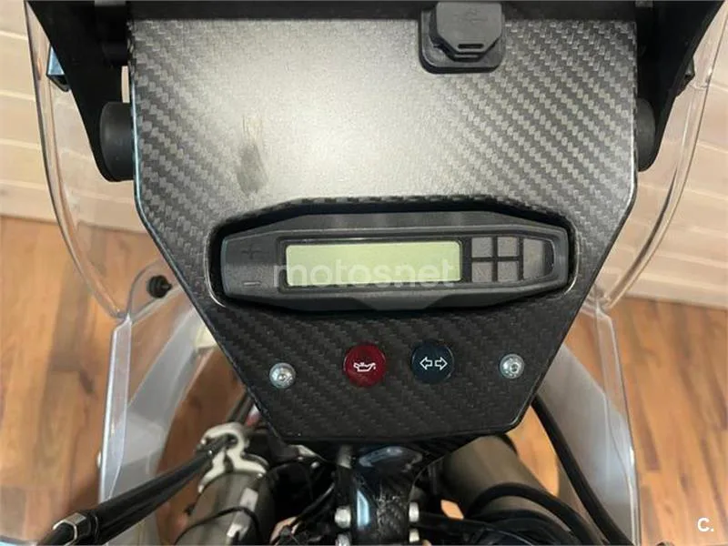 Husqvarna 701 Enduro – Vista 13