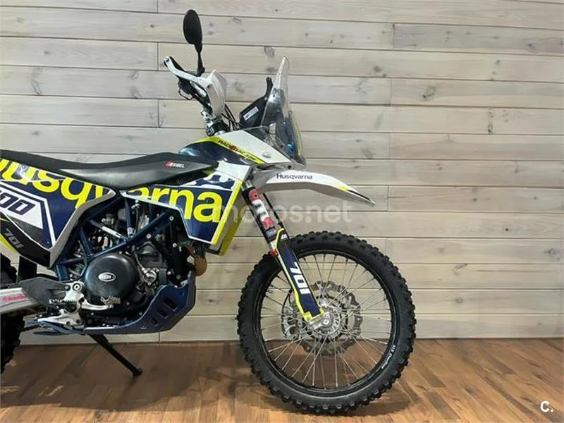 Husqvarna 701 Enduro – Vista 8