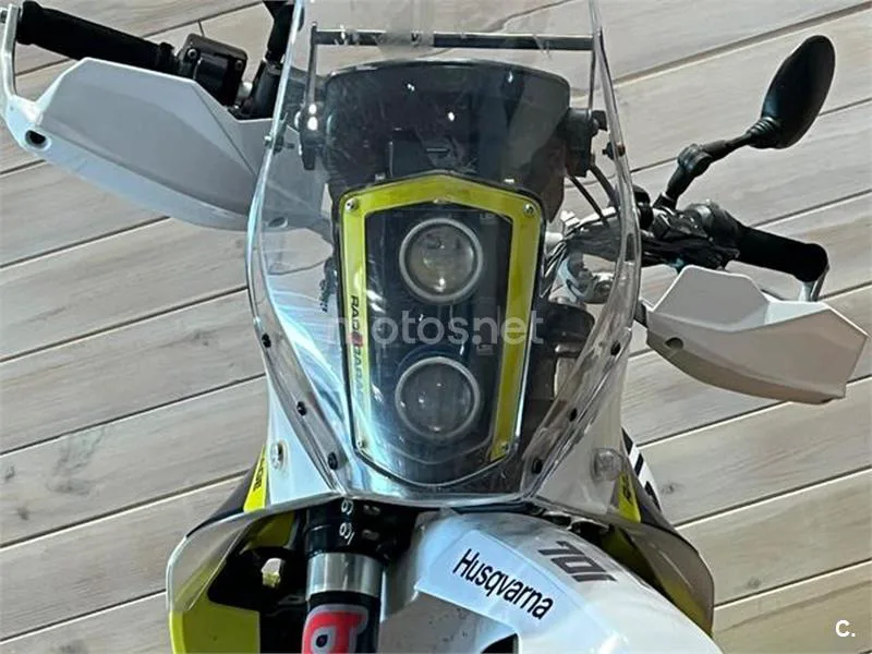Husqvarna 701 Enduro – Vista 10