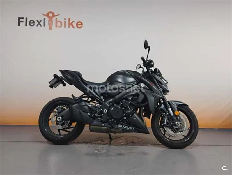 Suzuki GSX-S – Vista 3