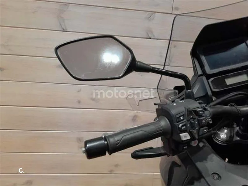 Honda NT1100 – Vista 11