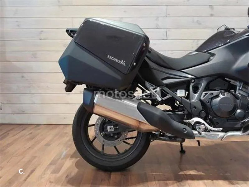 Honda NT1100 – Vista 7