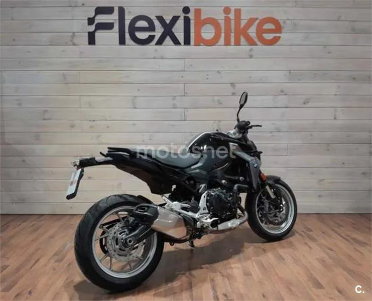 BMW F 900 R – Vista 4