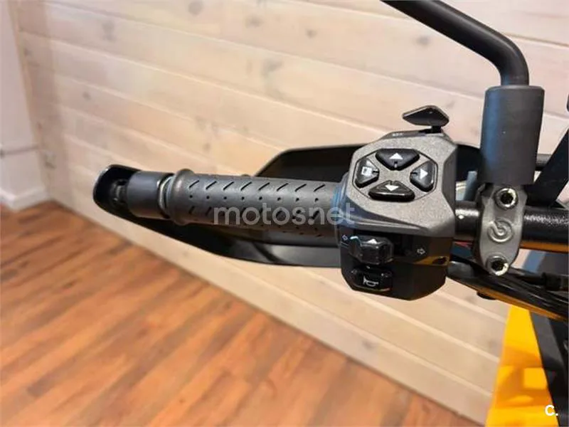 Moto Guzzi Stelvio – Vista 12
