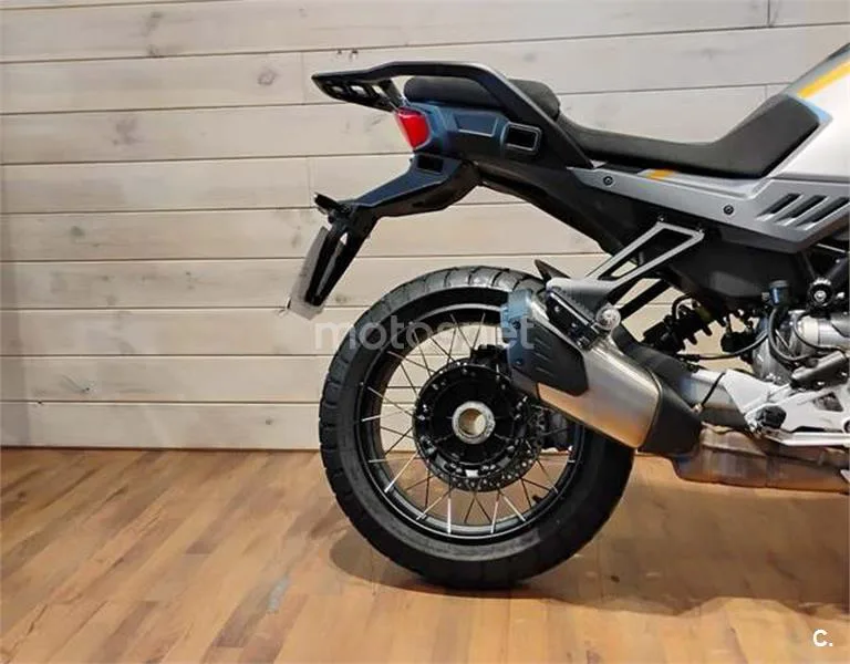 Moto Guzzi Stelvio – Vista 7