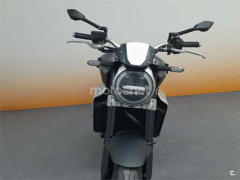 Honda CB 1000R – Vista 7