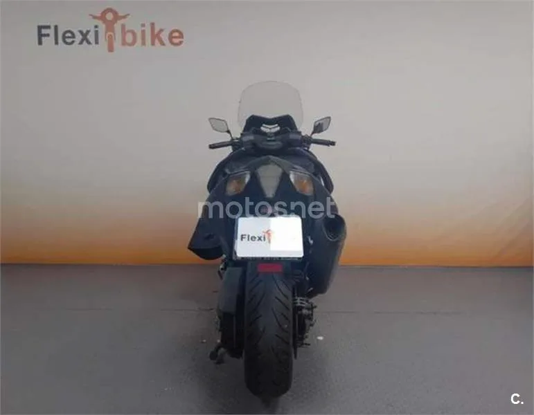 Yamaha TMAX 530 – Vista 5