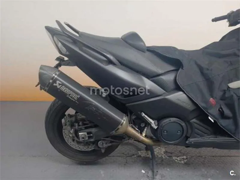 Yamaha TMAX 530 – Vista 7