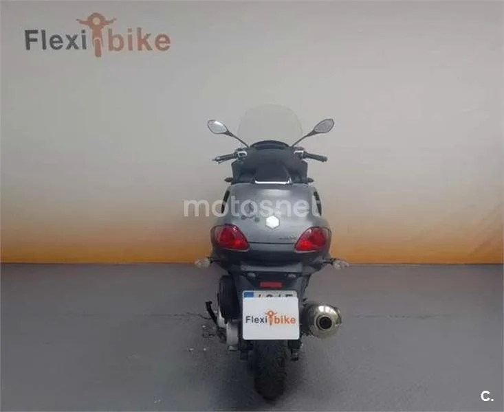 Piaggio MP3 500 LT Sport – Vista 5