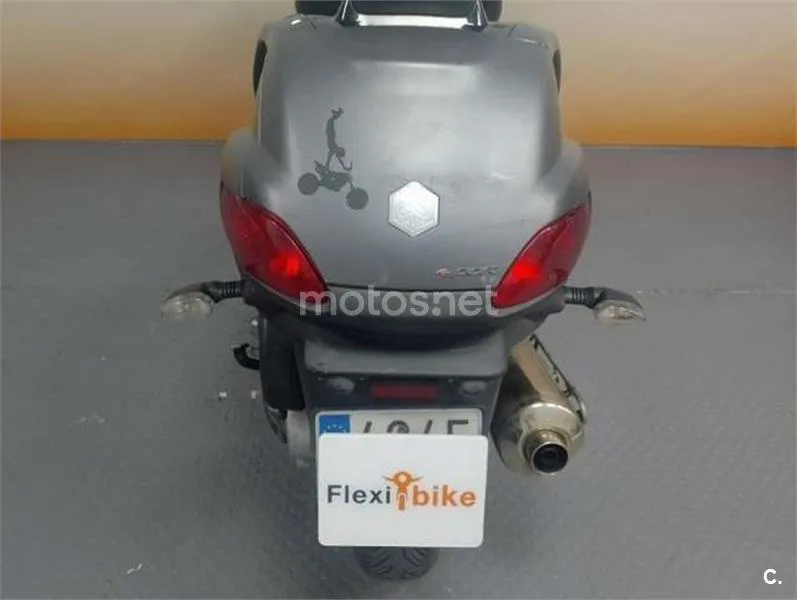 Piaggio MP3 500 LT Sport – Vista 6