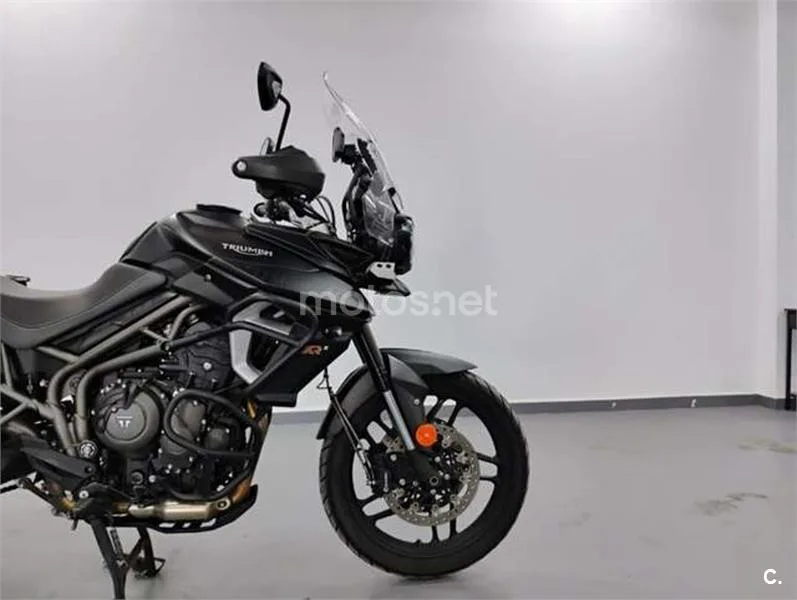 Triumph Tiger 800 XR – Vista 8