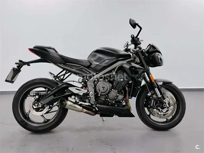Triumph Street Triple 765 – Vista 3