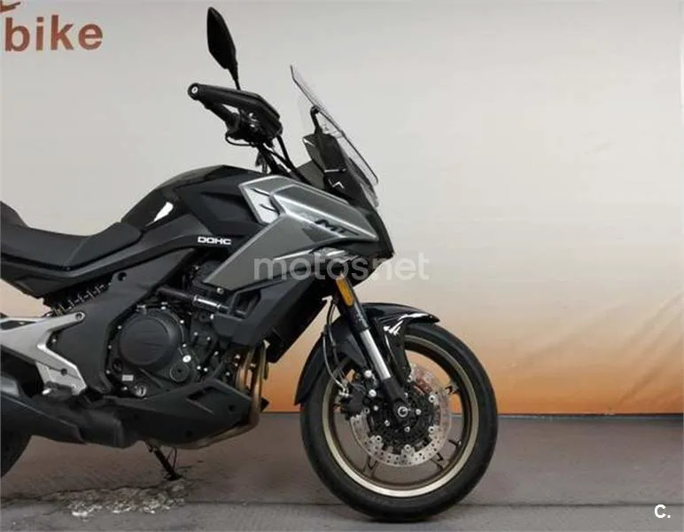 CFMOTO 700MT – Vista 8