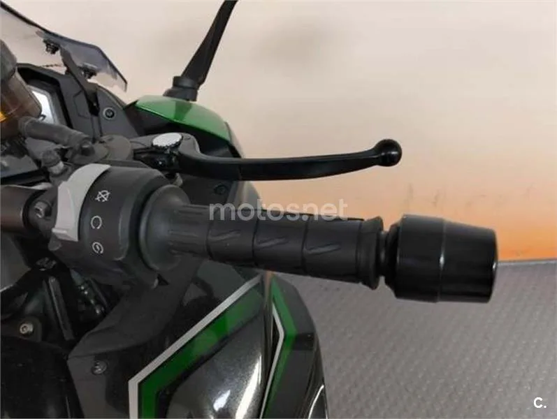 Kawasaki Ninja 1000 SX – Vista 14