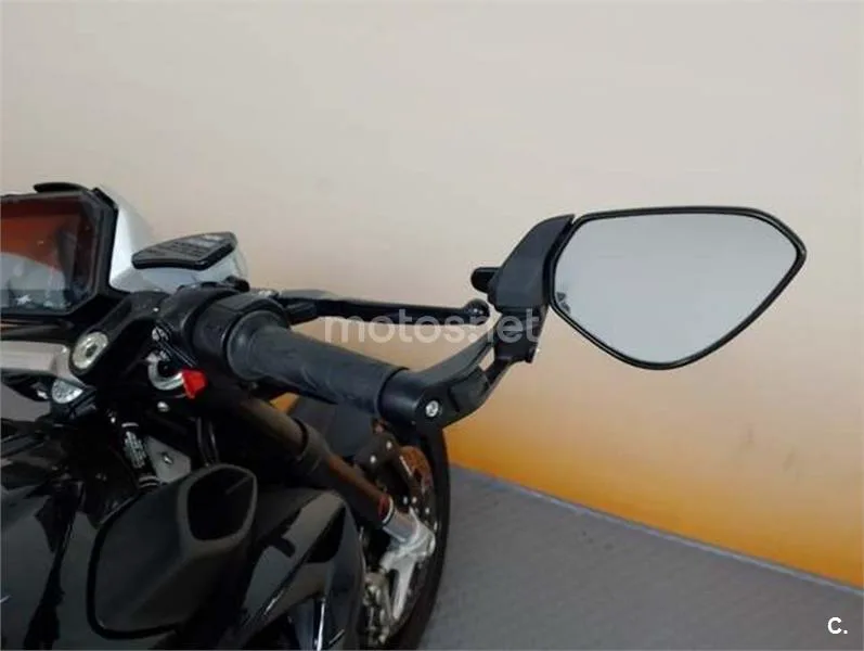 MV Agusta Dragster 800 – Vista 13