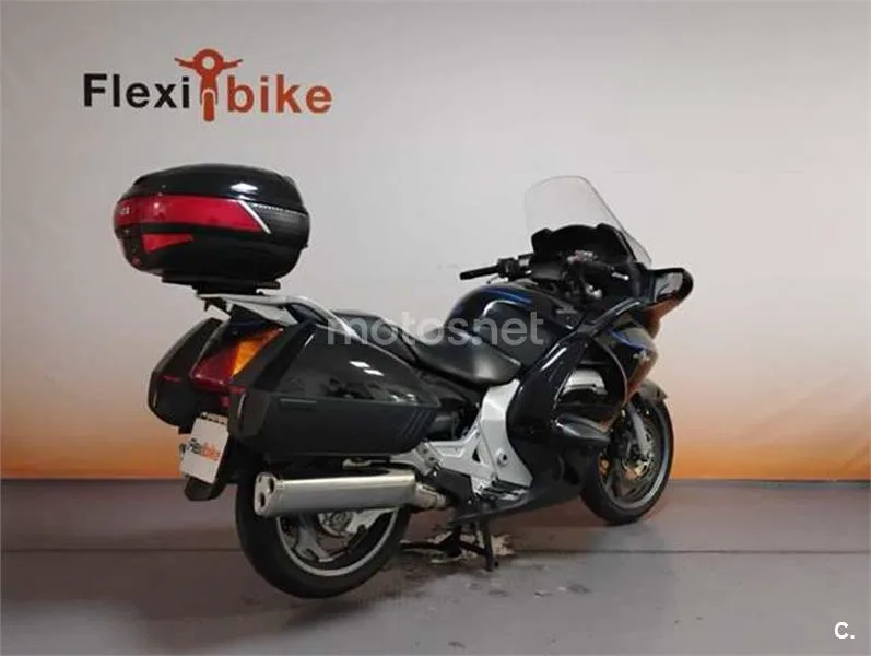 Honda ST 1300 Pan European – Vista 4