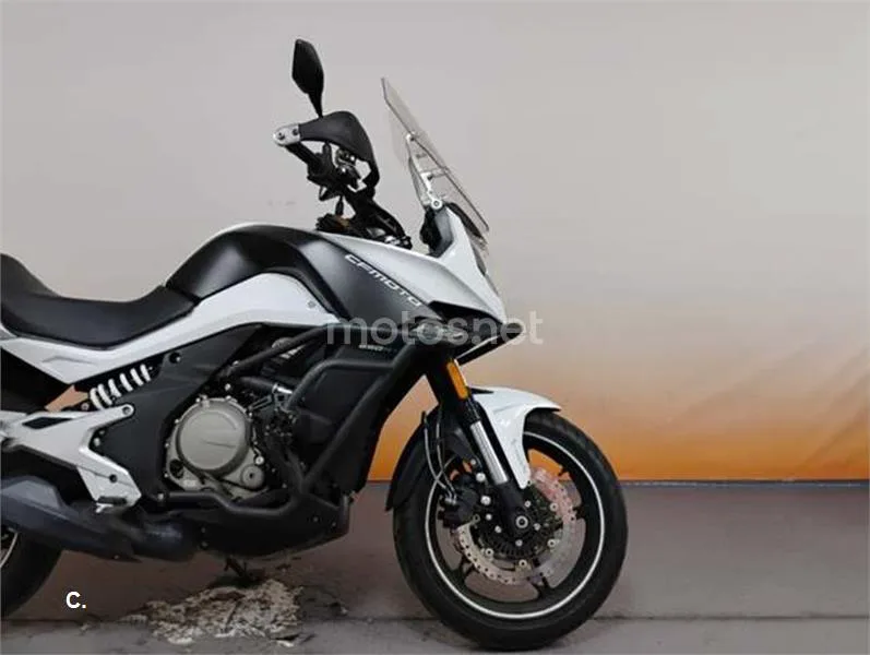 CFMOTO 650MT – Vista 8