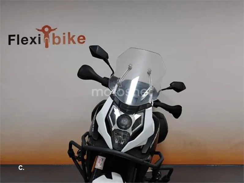 CFMOTO 650MT – Vista 10