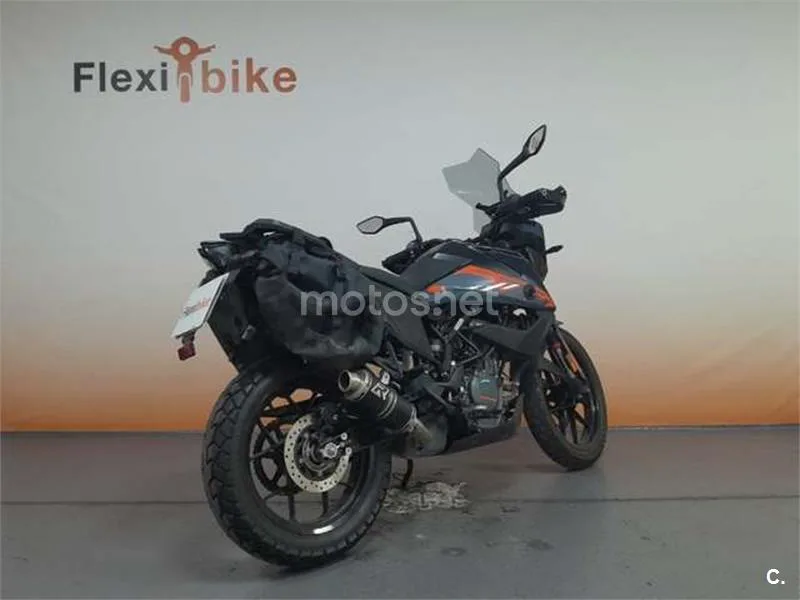 KTM 390 – Vista 4