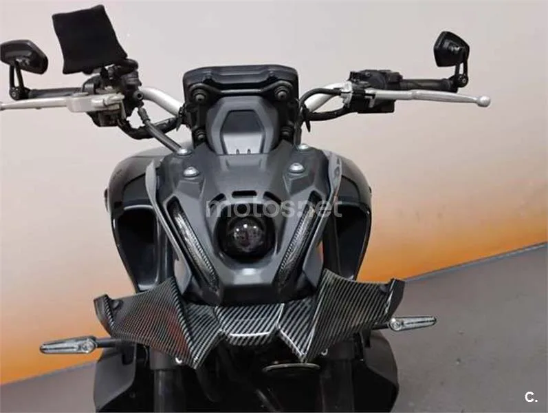 Yamaha MT-09 – Vista 10