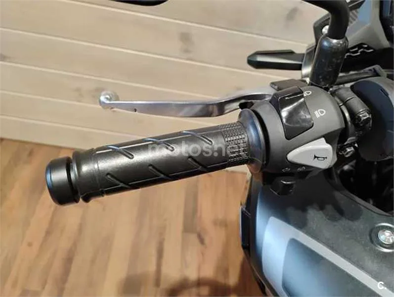 Honda CB 500 X – Vista 12