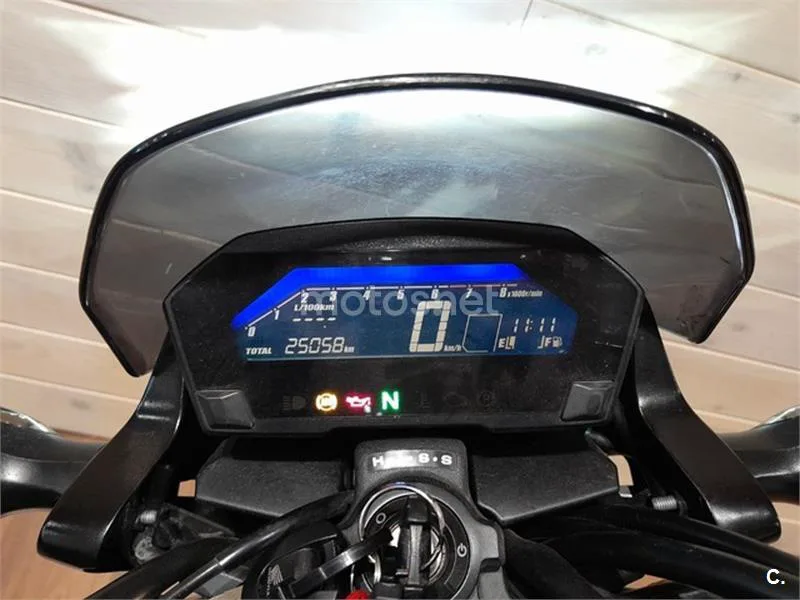 Honda NC 750 S – Vista 13