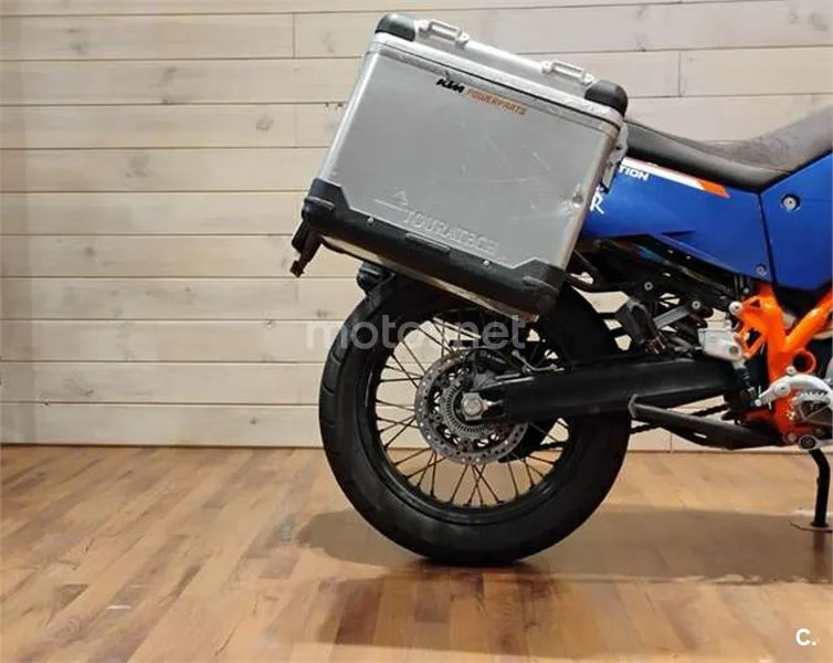 KTM 990 Adventure – Vista 7