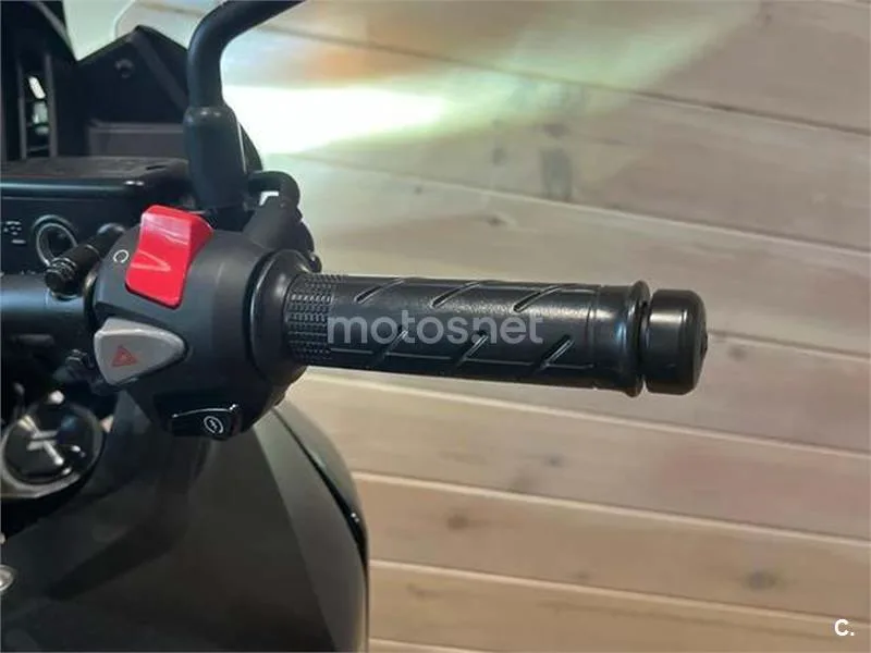 Honda NX 500 – Vista 14