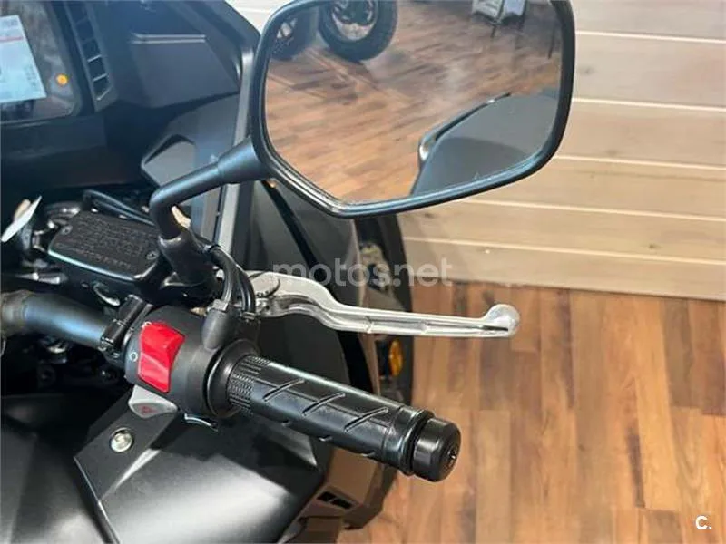 Honda NX 500 – Vista 15
