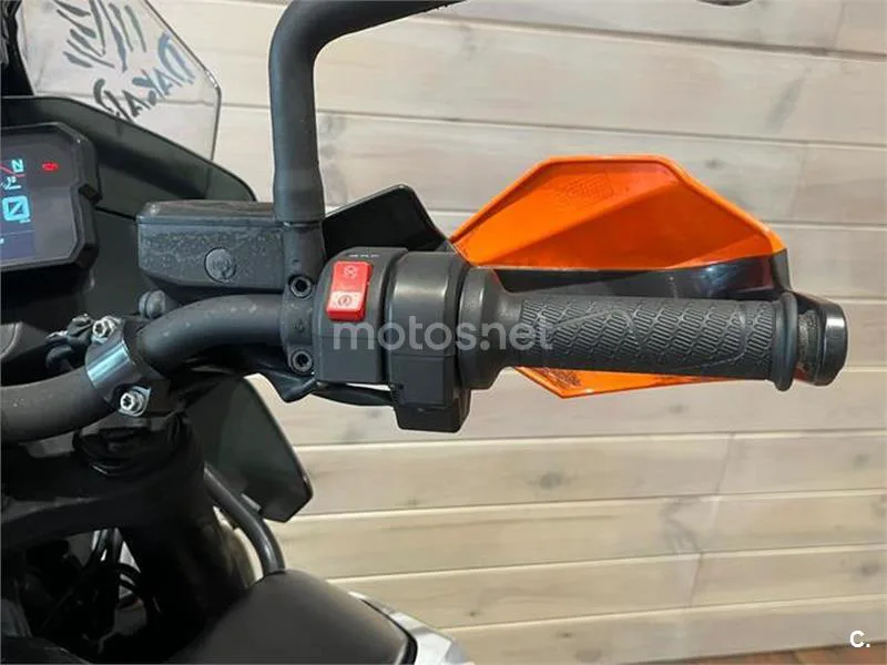 KTM 790 – Vista 14