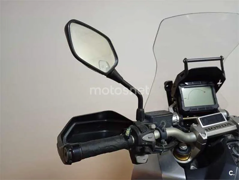 Honda X-ADV – Vista 10