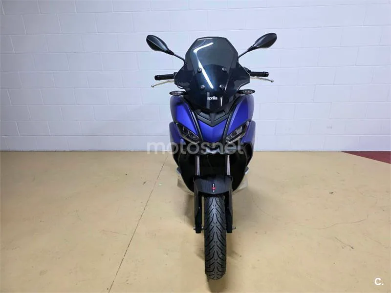 Aprilia SR GT 125 – Vista 3